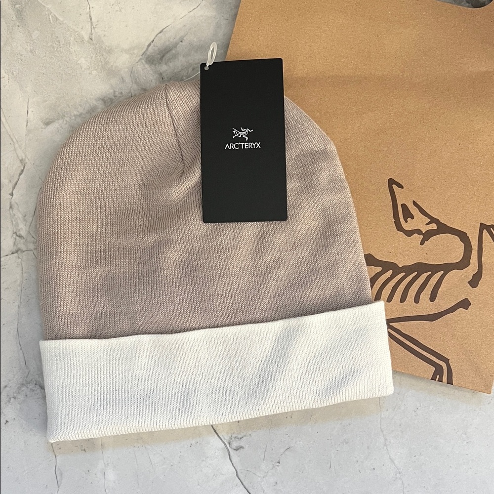 Arc'teryx Color Block Toque Beanie w/ Store Bag